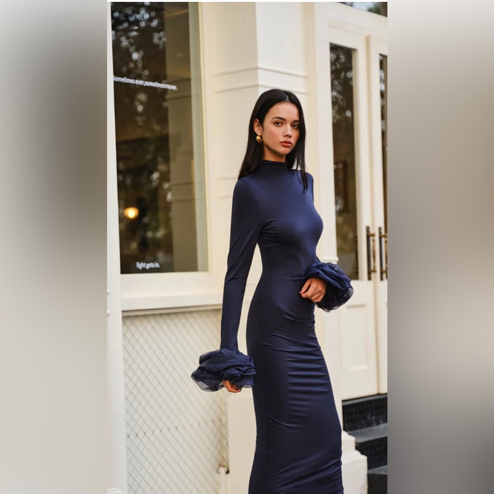 NWT Commense Elegant Ruffle Split Jersey Long Dre… - image 4